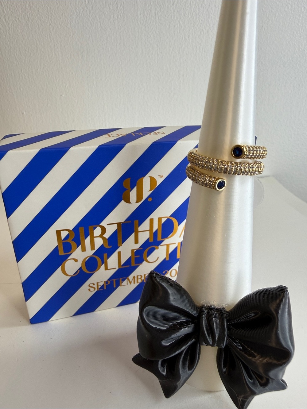 Bomb Party September 2026 Quiet Luxury Ring Size 5 - Gold